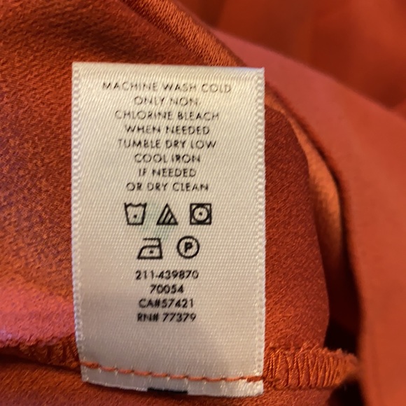 Ann Taylor Tank - Picture 7 of 7